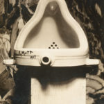 Marcel_Duchamp,_1917,_Fountain,_photograph_by_Alfred_Stieglitz.jpg