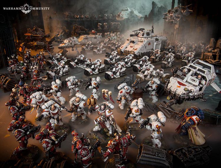 Group of Primaris White Scars fight Word Bearers