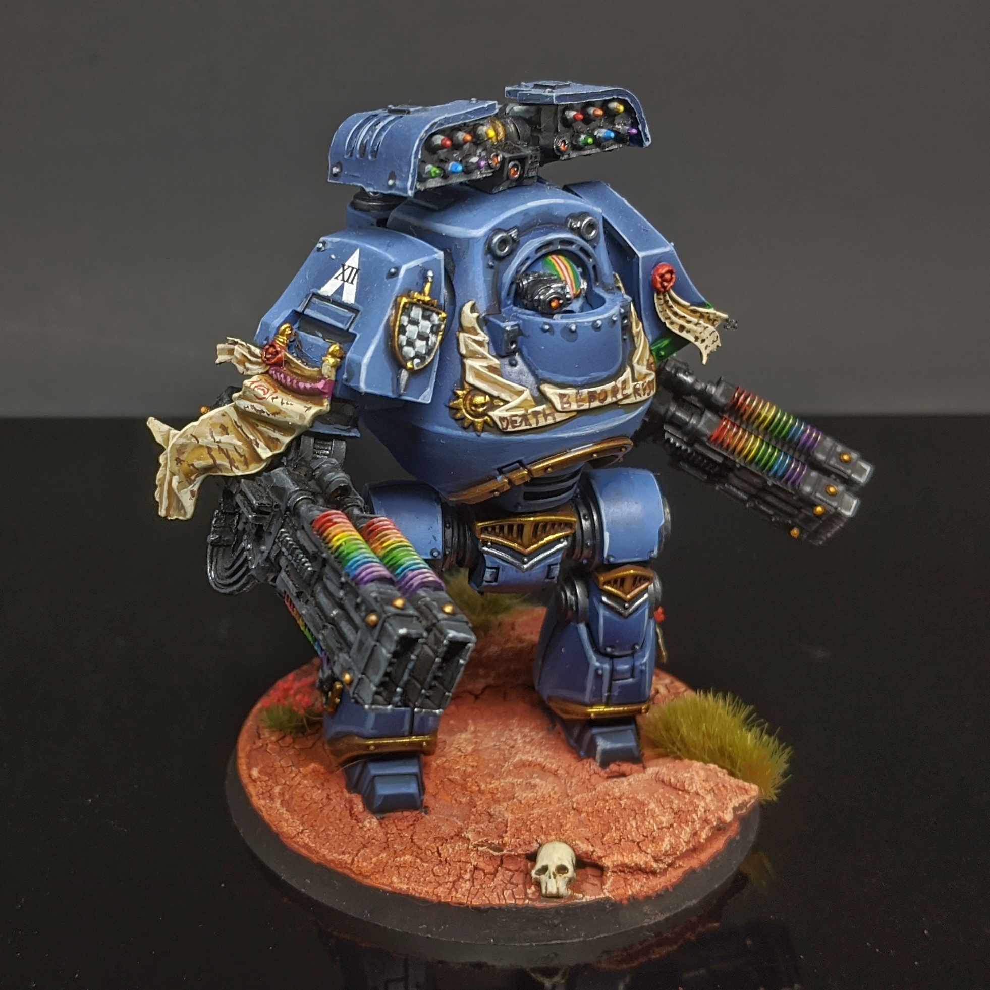 Relic Comtemptor Dread with Cyclone Missile Launcher and Volkites by Craig "MasterSlowPoke" Sniffen