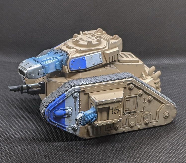 Warhammer 40k Army Astra Militarum Imperial Guard Taurox Prime Painted -   Sweden