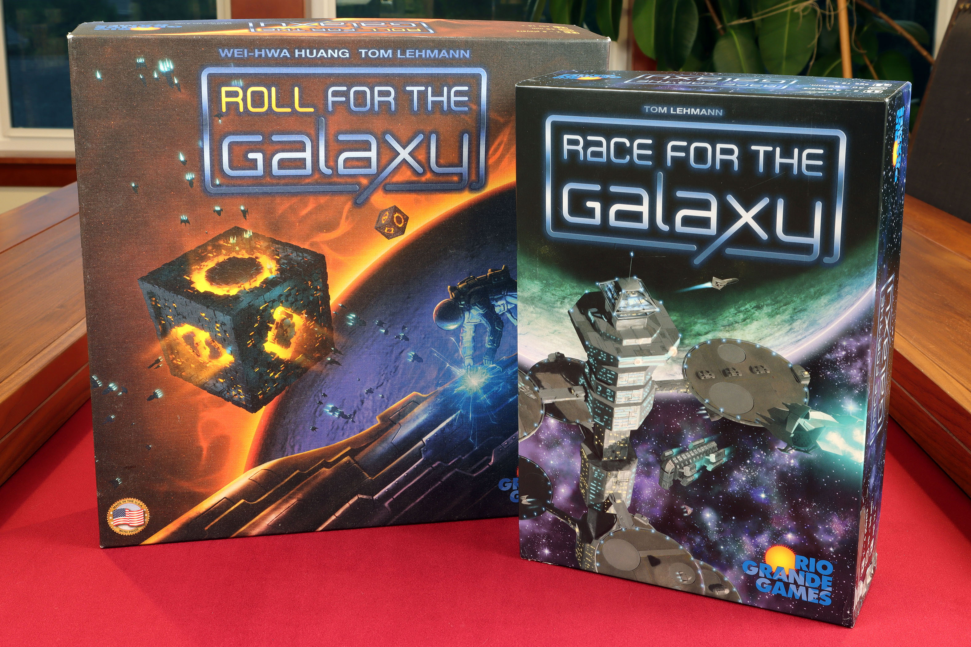 Roll and Race for the Galaxy