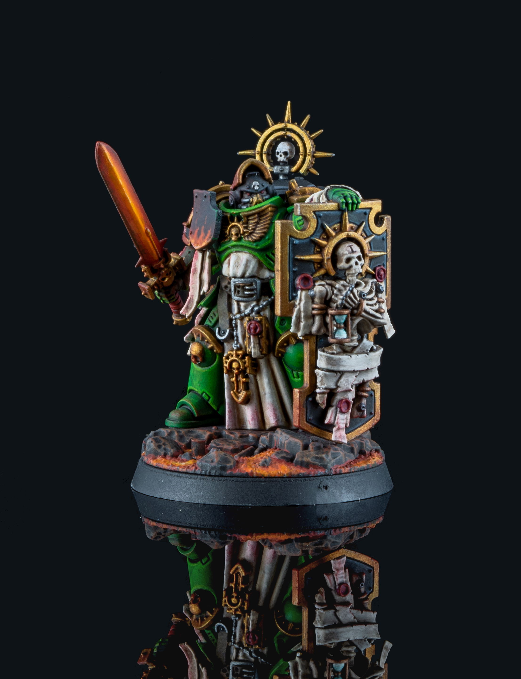 Digital kitbash of the Inner Circle Companions as a Black Templar