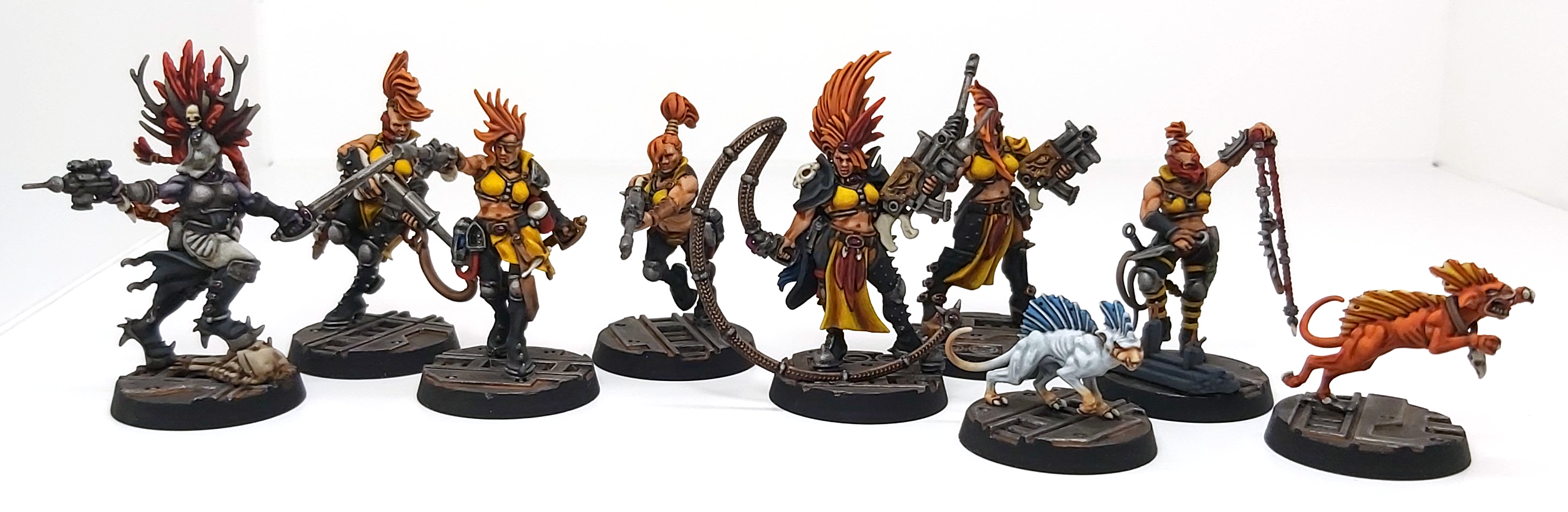 Army Showcase: BadPosturePainting's Titans