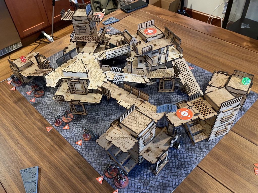 A dense, dense Kill Team board