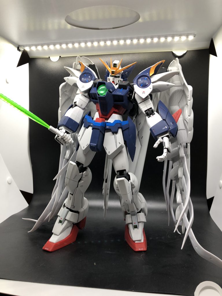 Gundam Wing: Endless Waltz W-Gundam Zero Custom Perfect Grade 1:60