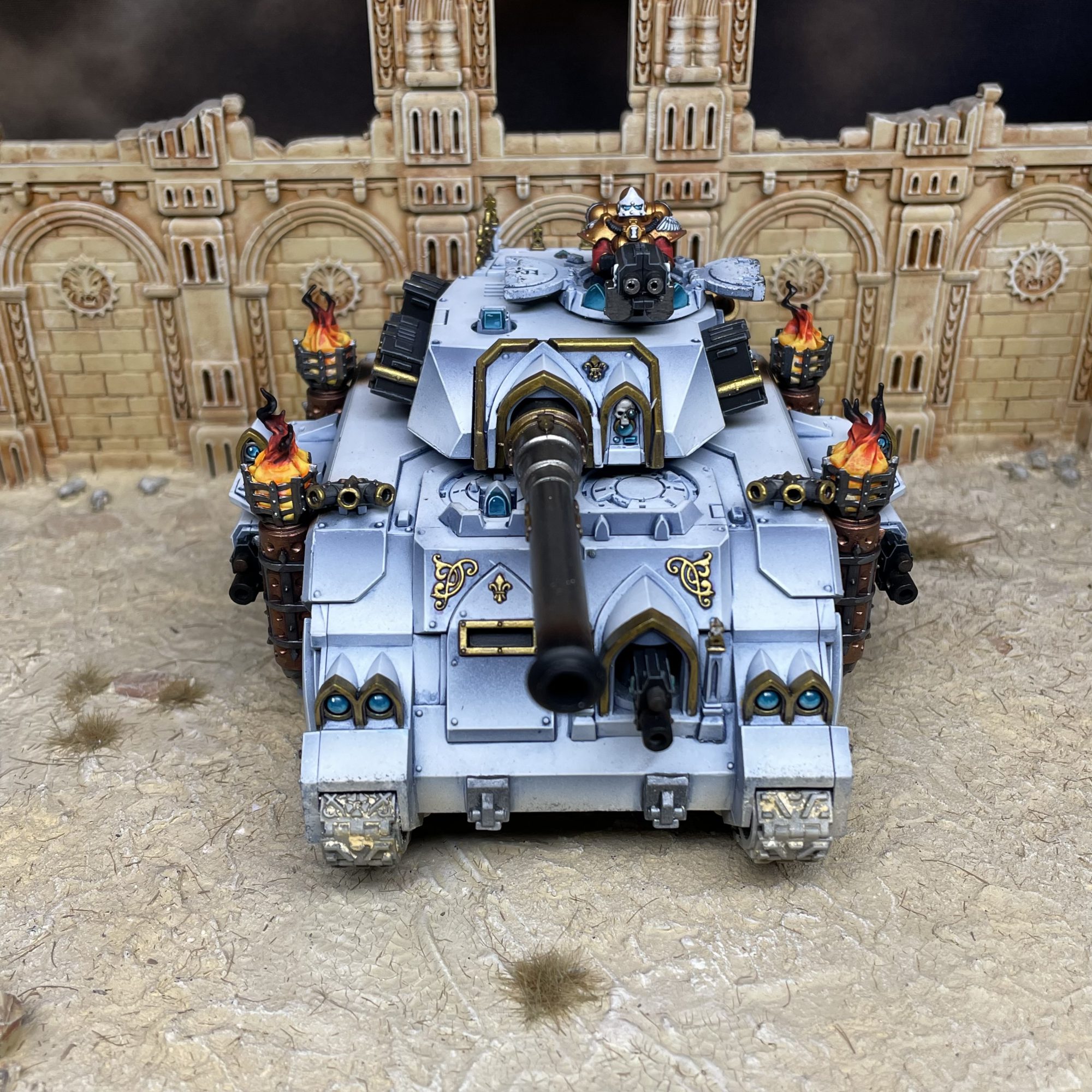 Adepta Sororitas Castigator Battle Tank - Order of the Gilded Cilice - Credit: Colin Ward