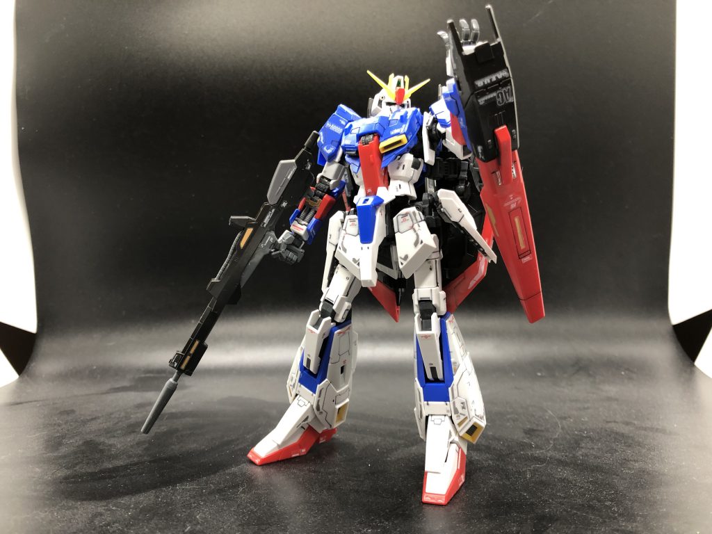Bandai Z Gundam Real Grade MK II AEUG 1:144 Scale Model Kit