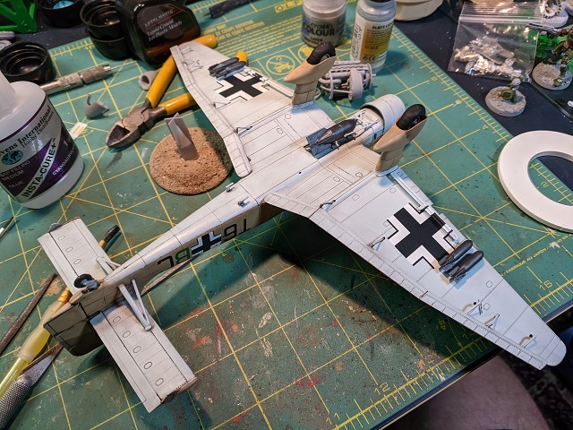 Model Stuka underside details