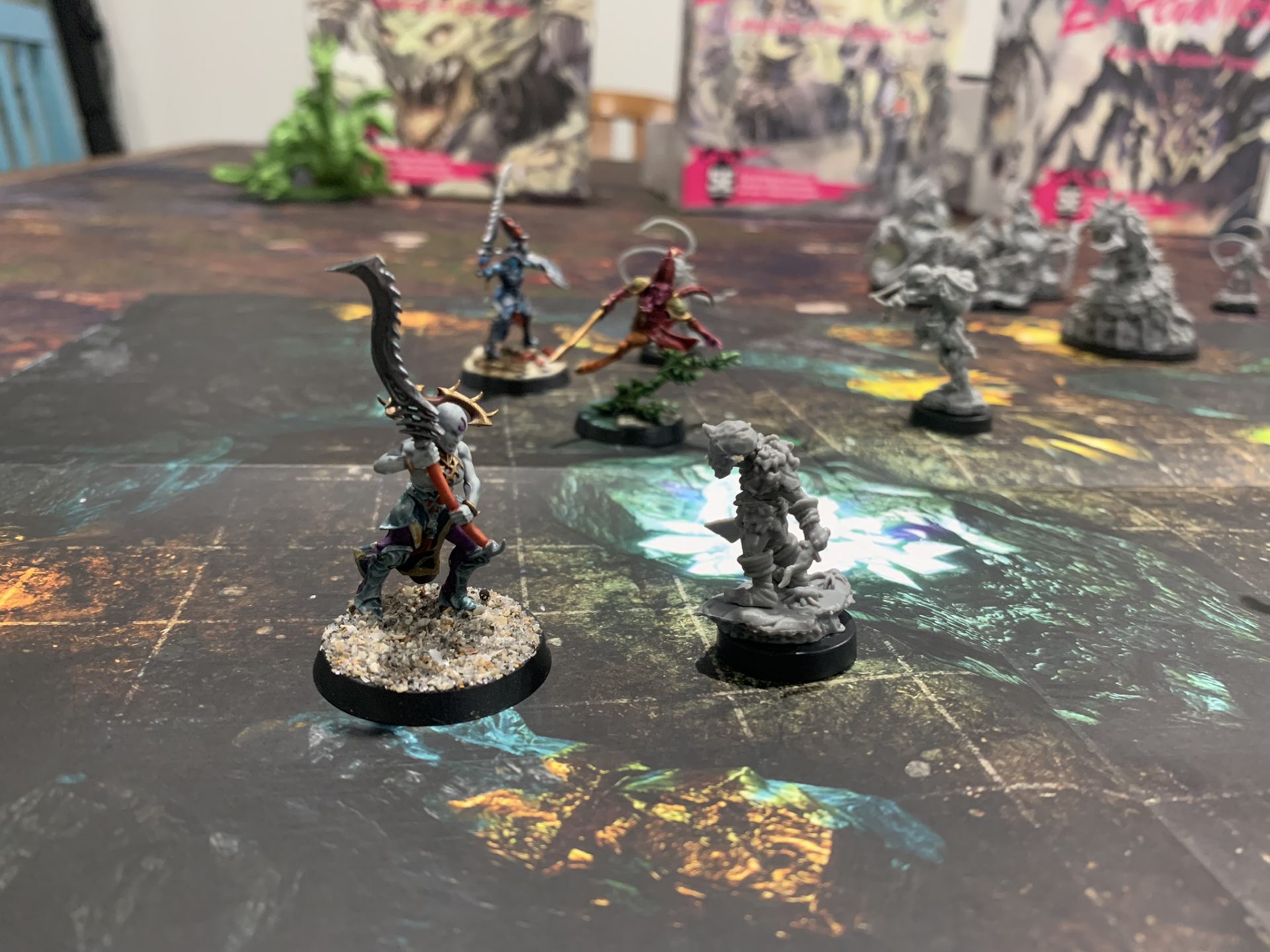 Stunning Minis, Prebuilt Adventures Epic Encounters Drop In for an