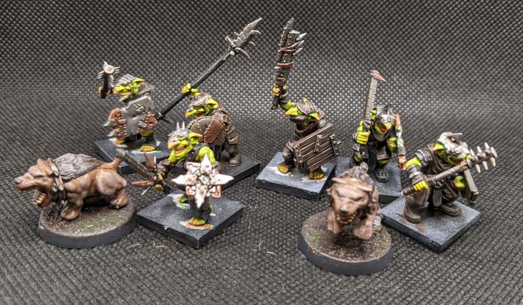 Kings of War 10 Goblin spitters troop Mantic unboxed Warhammer night bows bowmen 