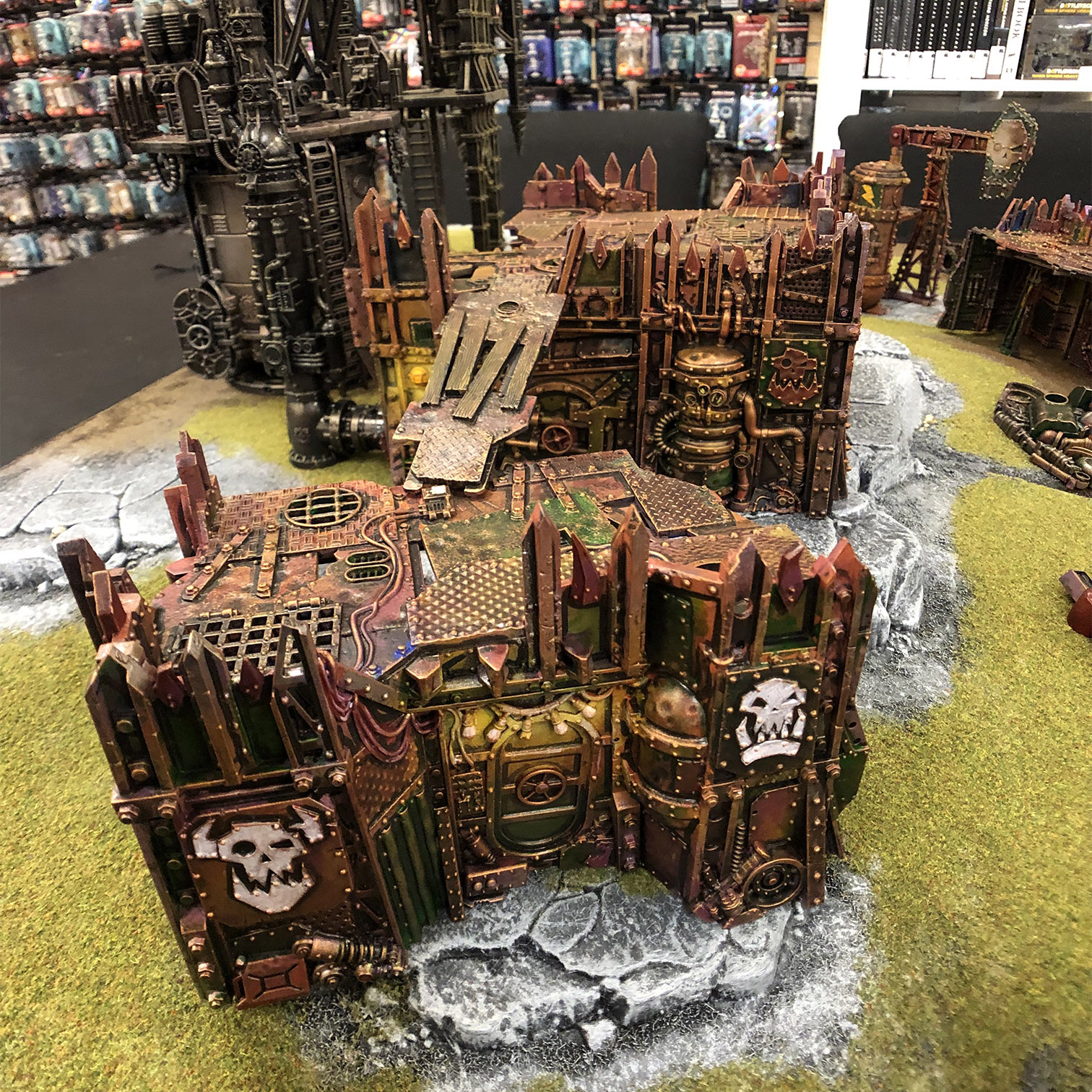 "slaps roof" This bad boy can fit so many Ork Boyz in it