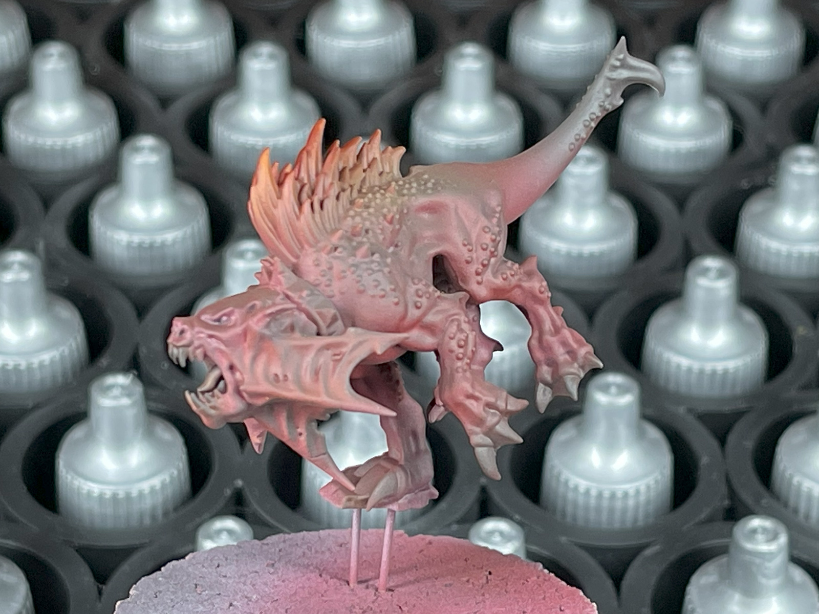 Speedpaint 2.0: Avoid Cracking - 10 Primers, 2 Metallics, 500 Space Marine  Heads 