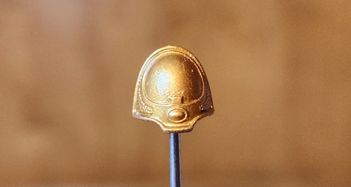 How to Paint Everything: Gold and Gold Trim | Goonhammer