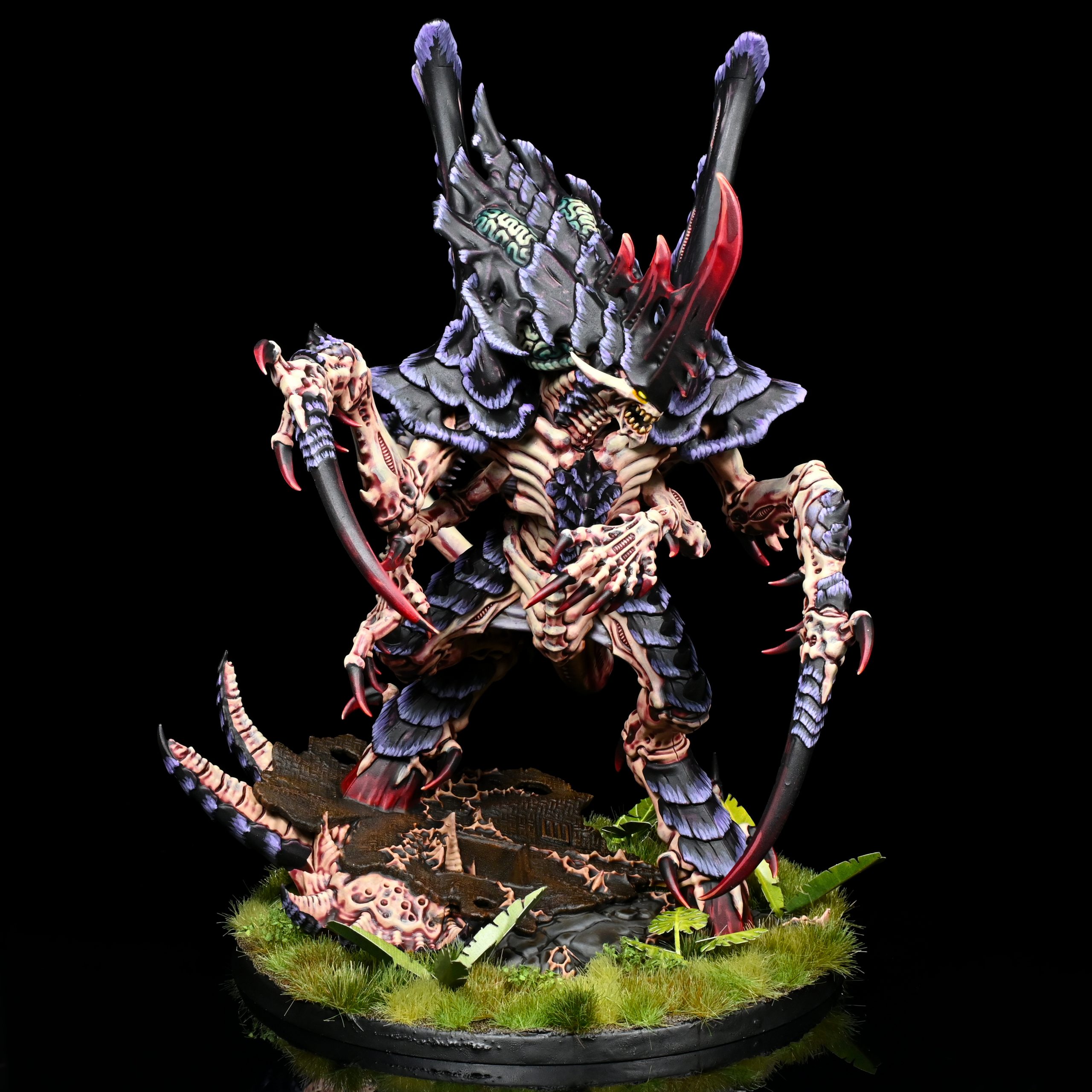 Warhammer: Tyranids Hive Tyrant — The Village Geek