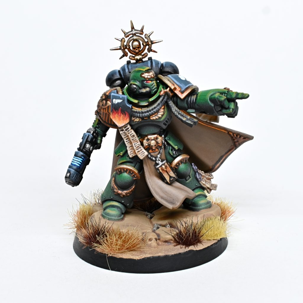 Warhammer 40k, Primaris Salamander Captain 3rd company - Painted!