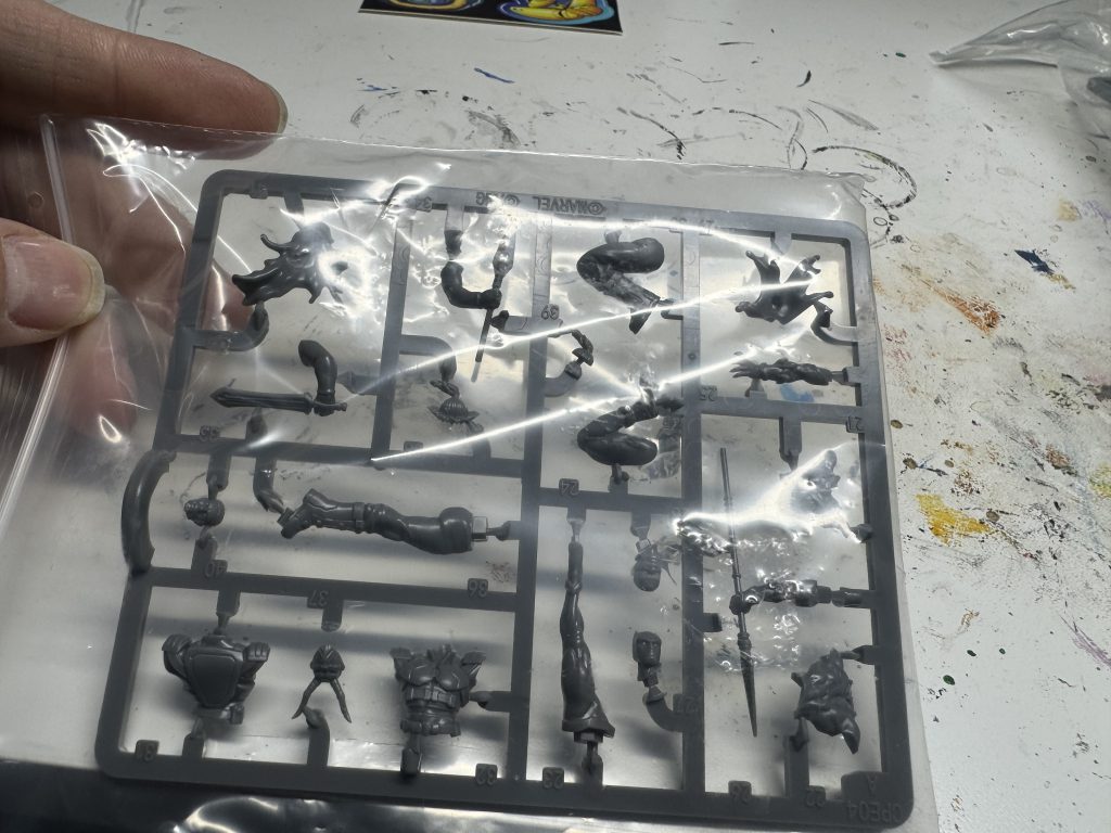 Rival Panels: Battle for the Throne Character Sprues. Credit: McBill.