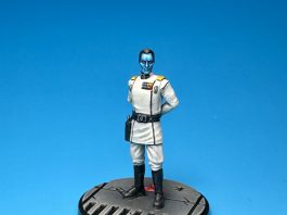 Grand Admiral Thrawn painted for Star Wars: Shatterpoint. Credit: McBill