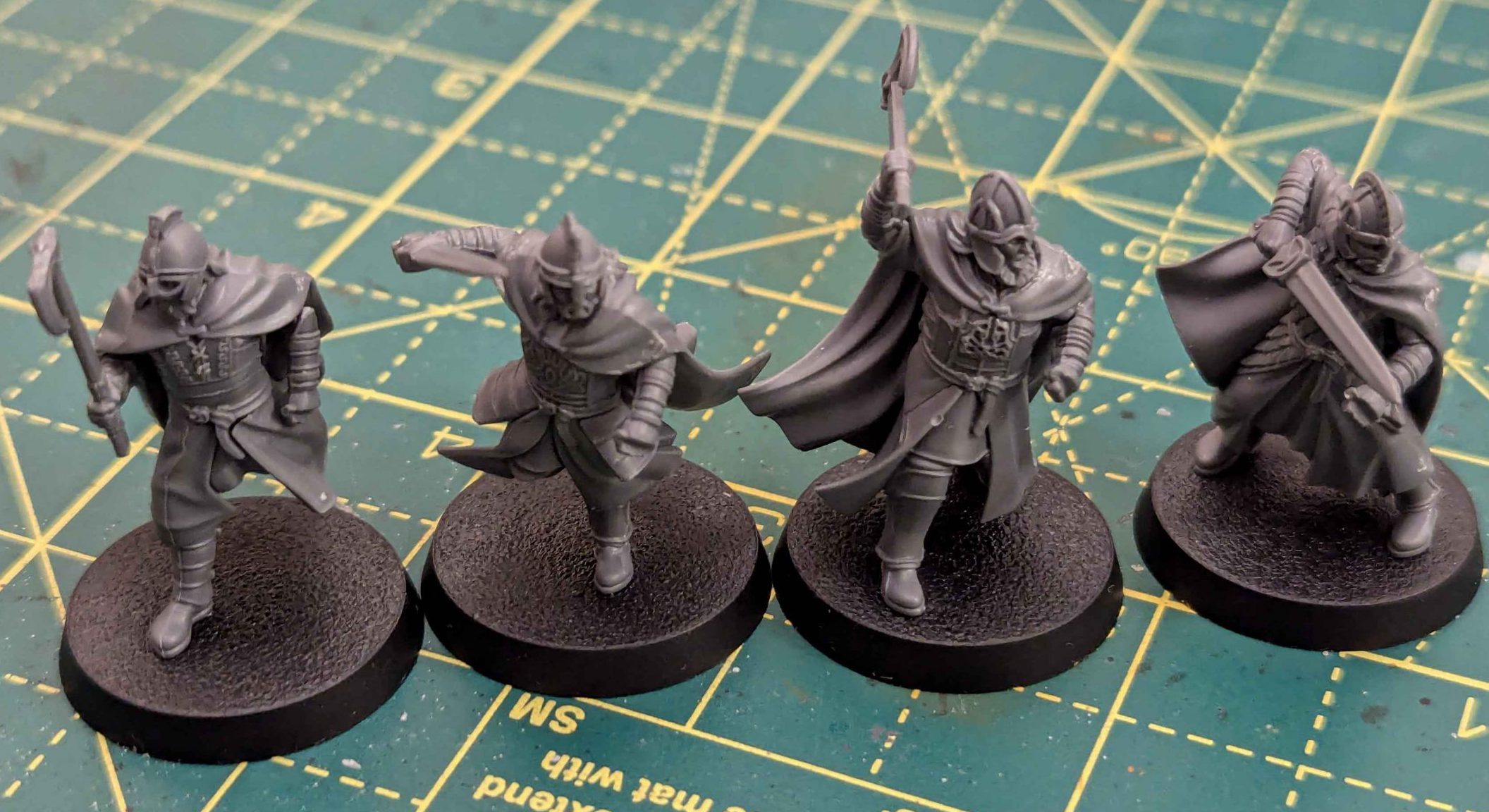 Warriors of Rohan with Hand Weapons